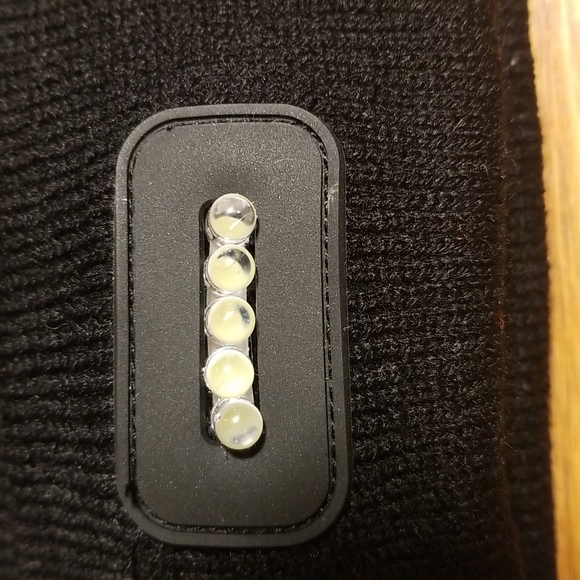 HOTMOCS LIGHTED/HEATED WINTER HAT - Picture 2 of 9